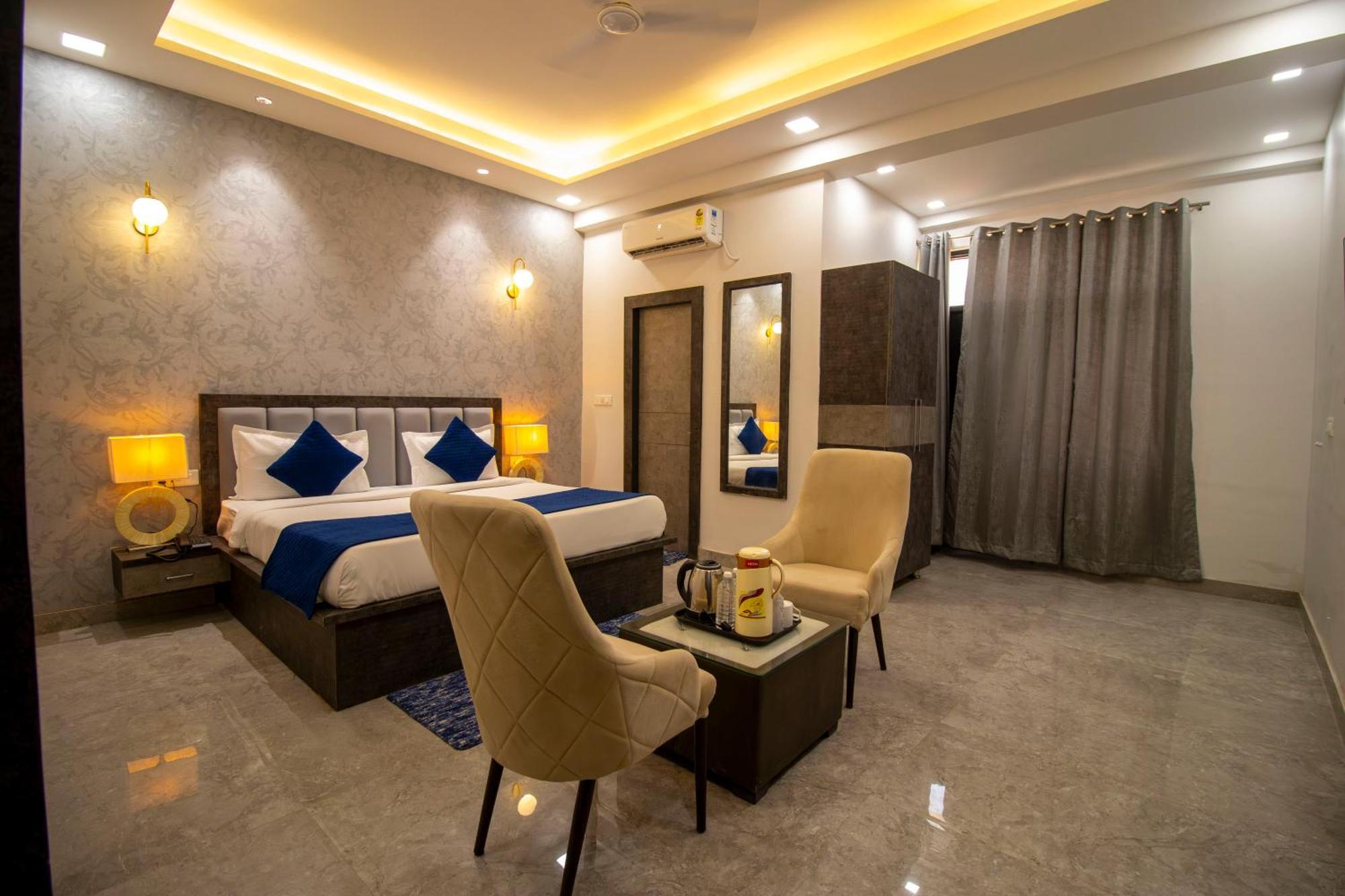 Elegance Resort Vrindāvan Exterior photo