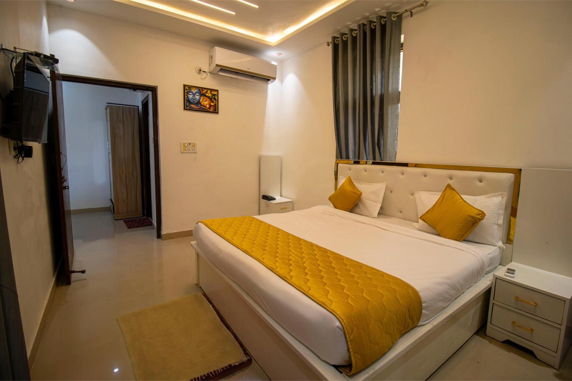 Elegance Resort Vrindāvan Exterior photo