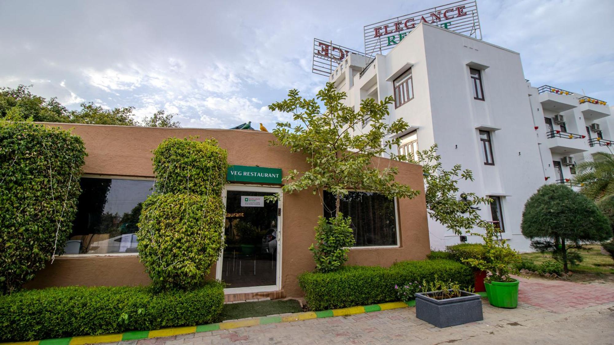 Elegance Resort Vrindāvan Exterior photo