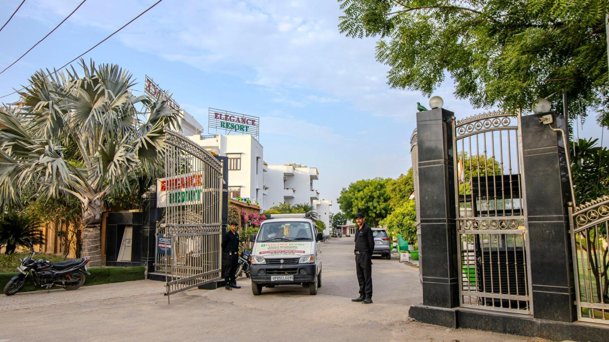 Elegance Resort Vrindāvan Exterior photo