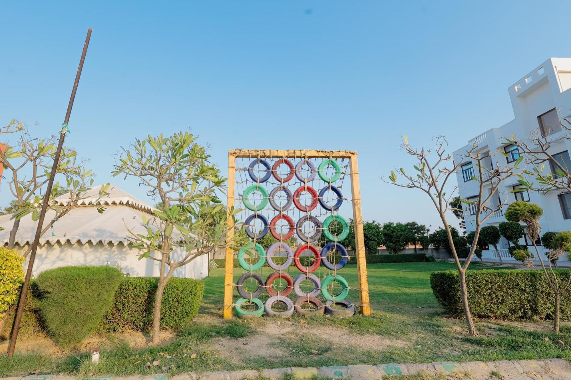 Elegance Resort Vrindāvan Exterior photo