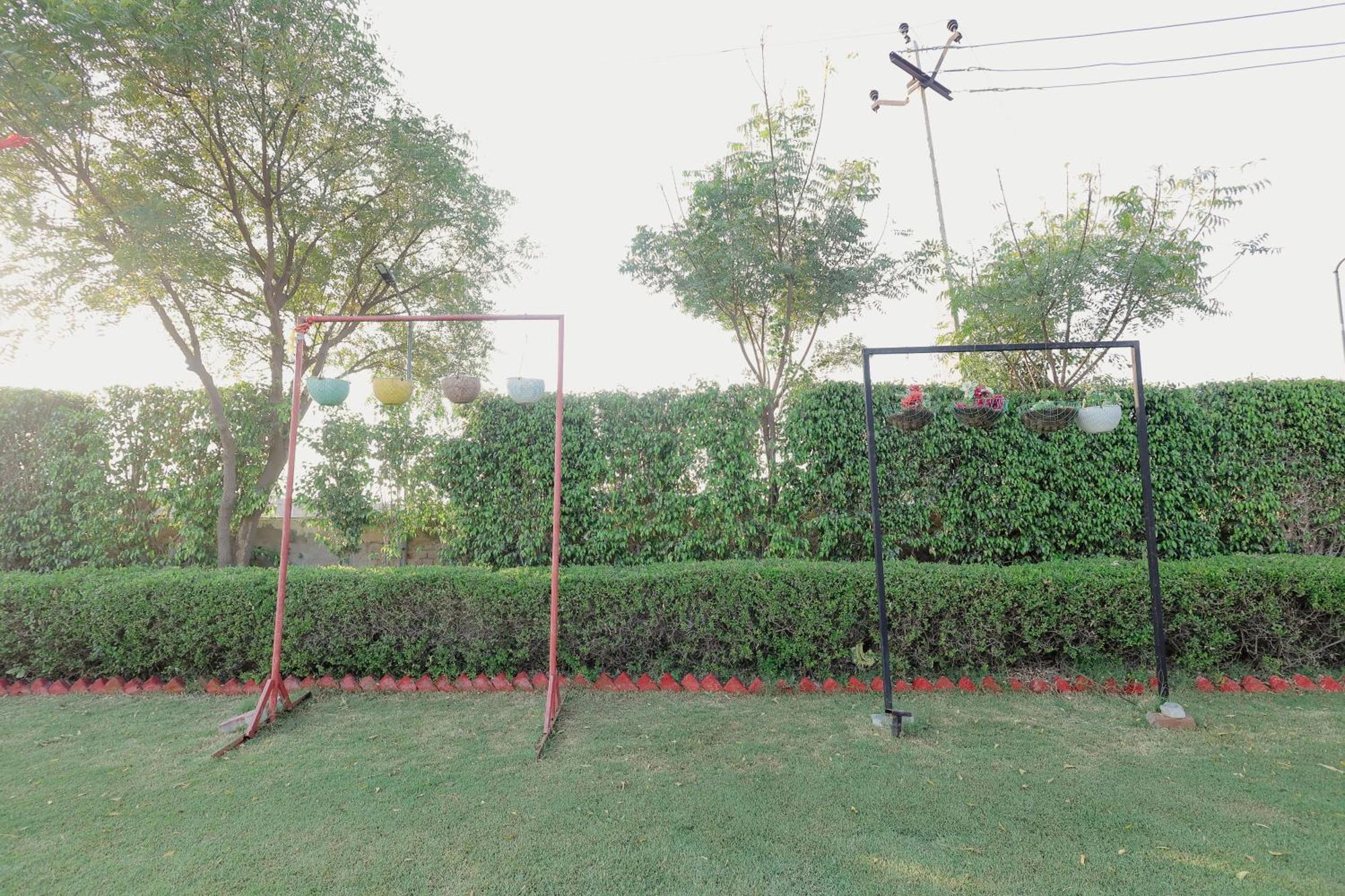 Elegance Resort Vrindāvan Exterior photo